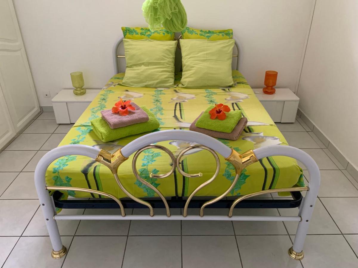 Apartmán Les Pommes Lianes Deshaies Exteriér fotografie